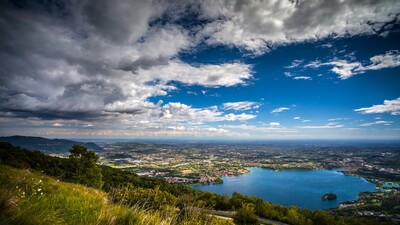 Lago di Pusiano: una perla blu nella verde Brianza